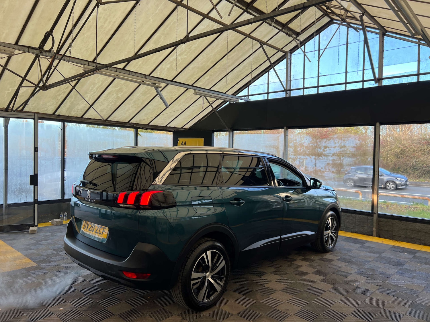 Used Peugeot 5008 2020 for sale - 76829865: Photo 8