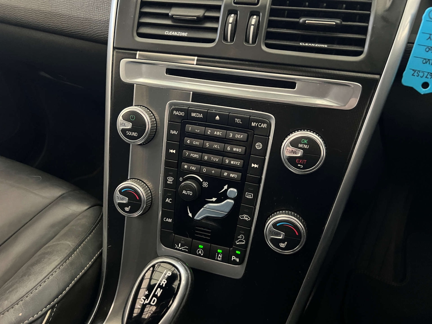 Used Volvo XC60 2017 for sale - 76601878: Photo 19