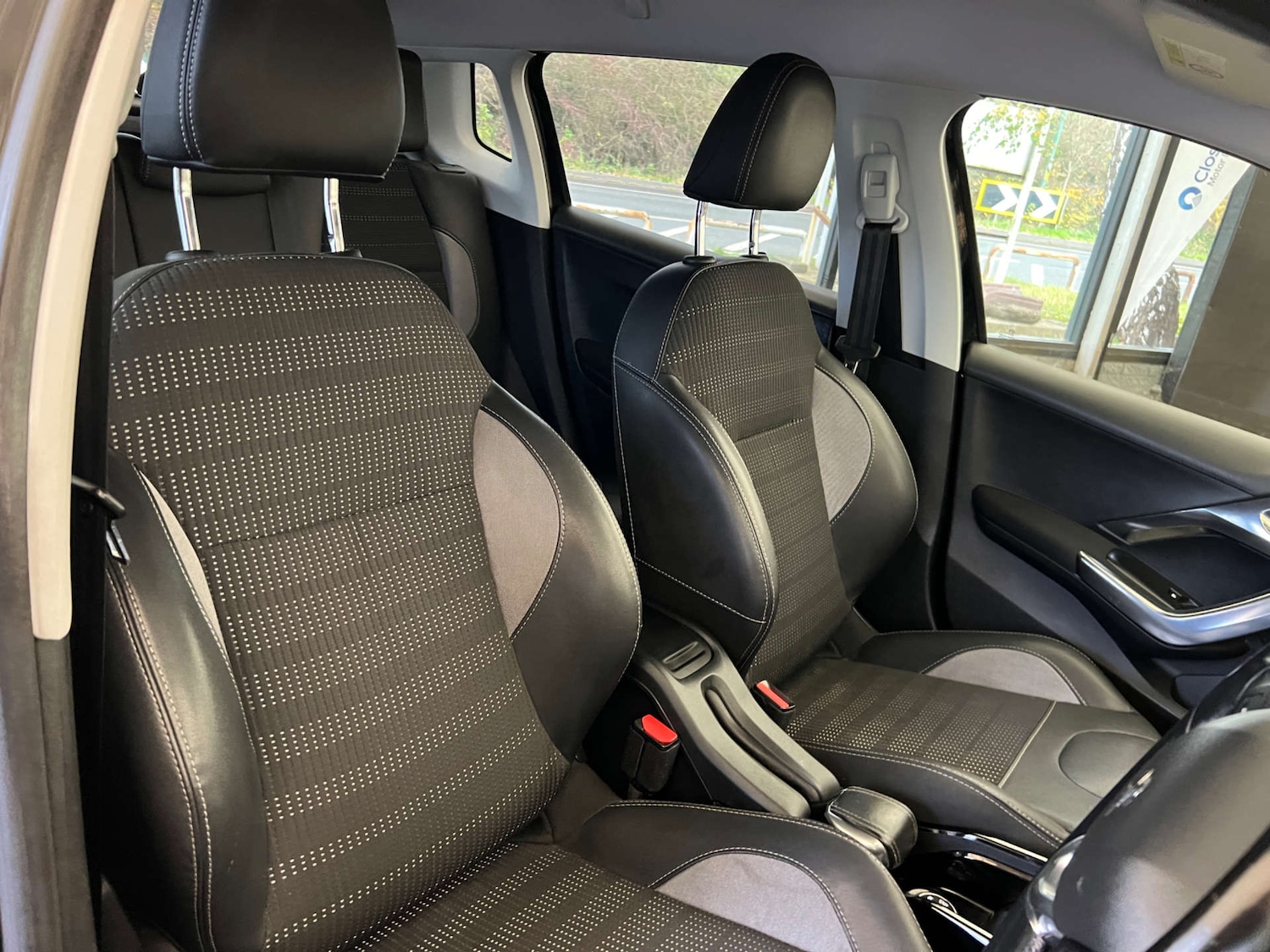 Used Peugeot 2008 2018 for sale - 76544311: Photo 11