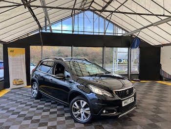 Used Peugeot 2008 2018 for sale - 76544311: Photo