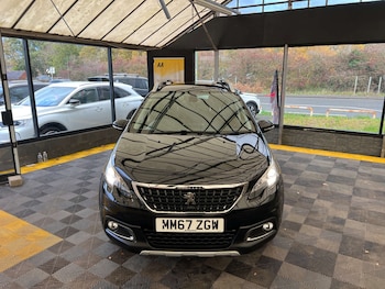 Used Peugeot 2008 2018 for sale - 76544311: Photo