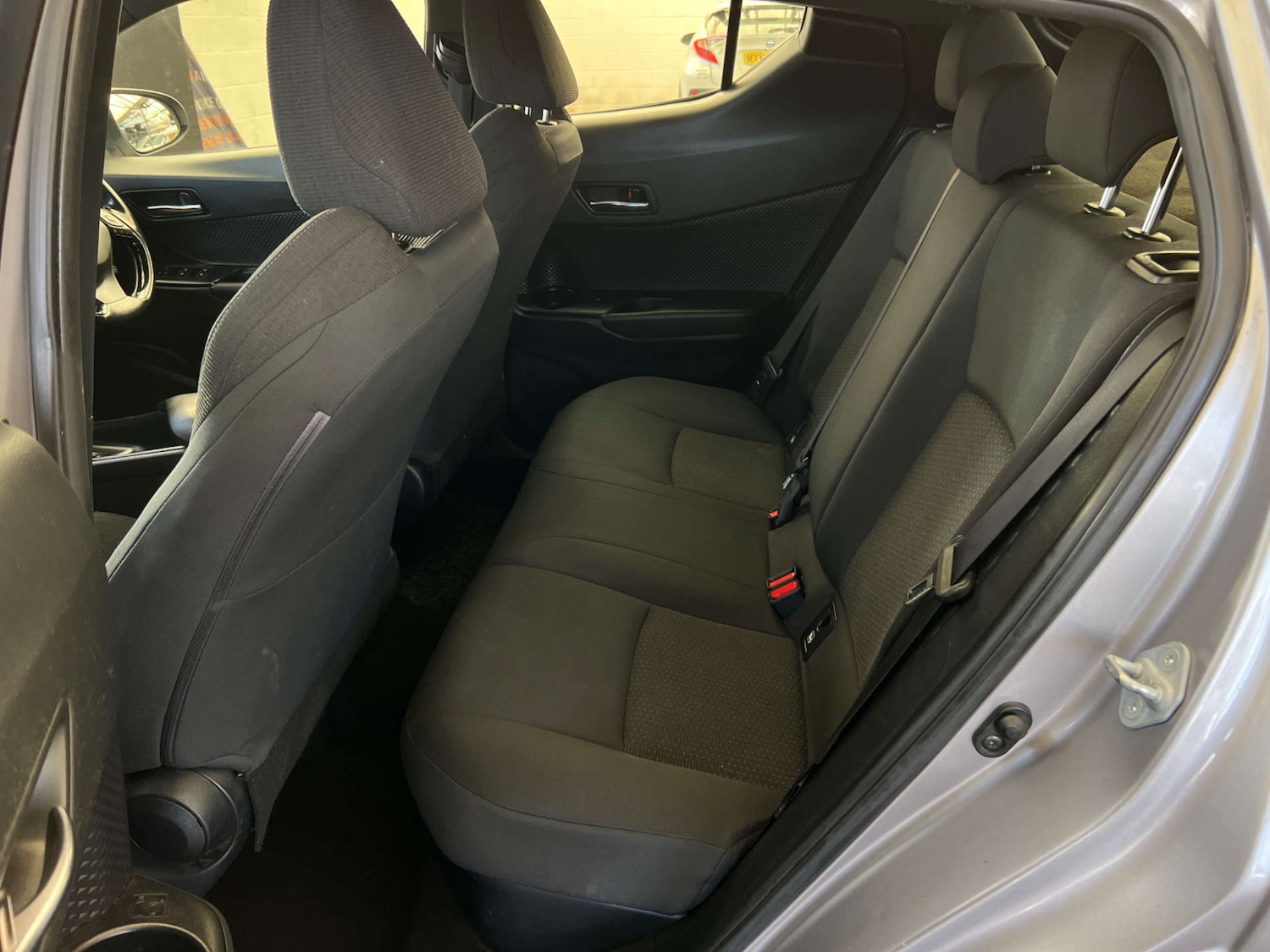 Used Toyota C-HR 2017 for sale - 77675376: Photo 23