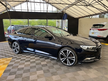 Used Vauxhall Insignia 2017 for sale - 78236045: Photo
