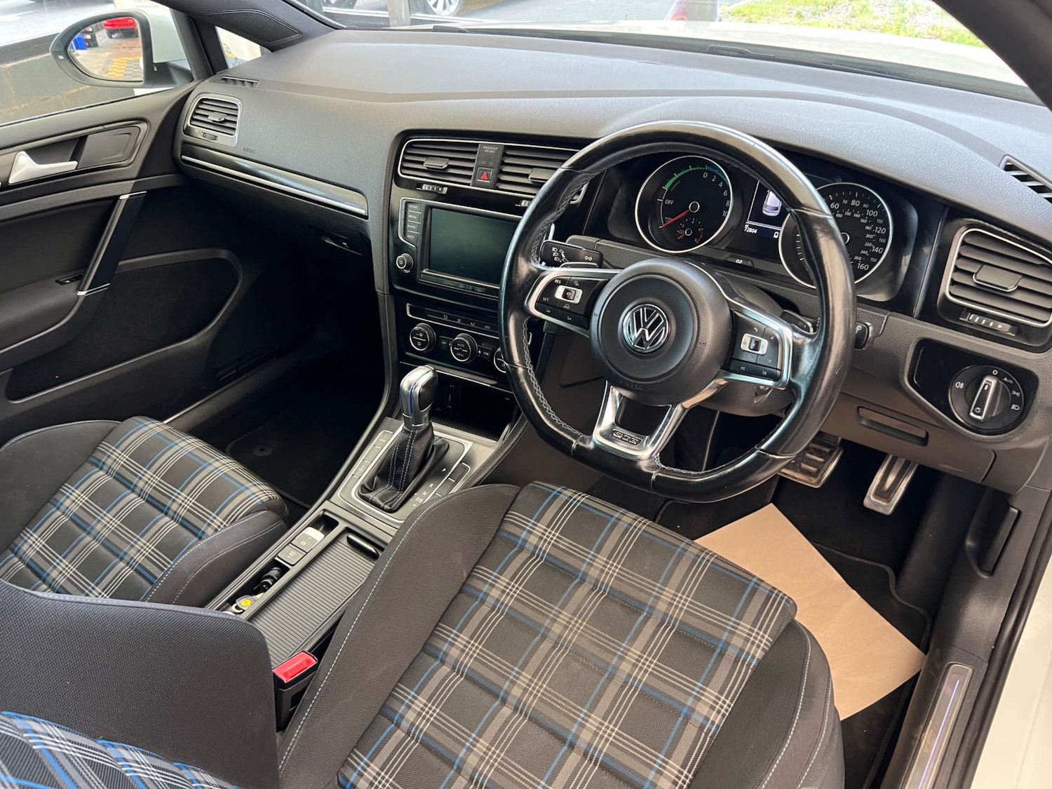 Used Volkswagen Golf 2016 for sale - 76231889: Photo 12