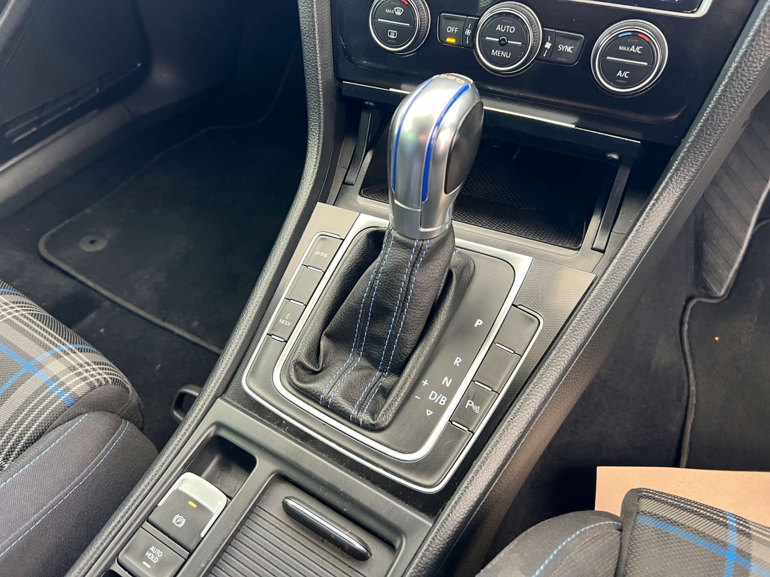 Used Volkswagen Golf 2016 for sale - 76231889: Photo 13