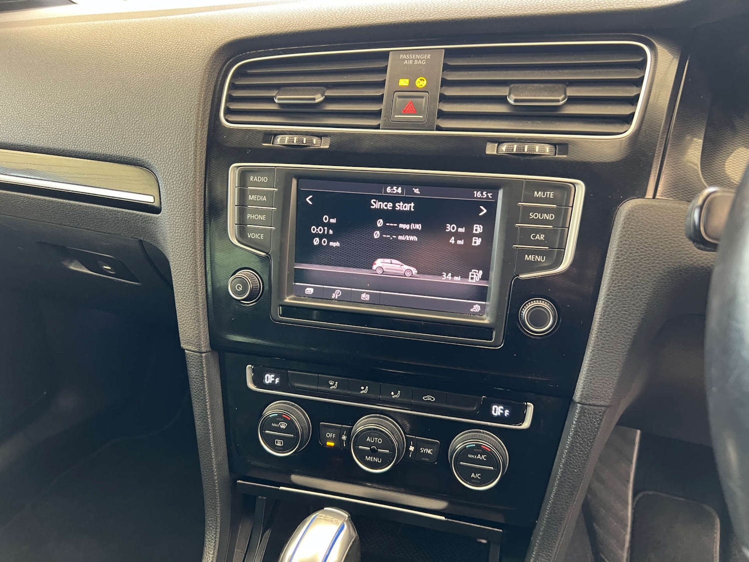 Used Volkswagen Golf 2016 for sale - 76231889: Photo 14