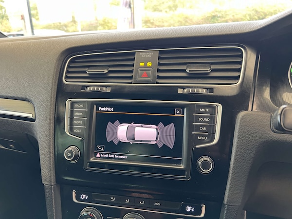 Used Volkswagen Golf 2016 for sale - 76231889: Photo 17