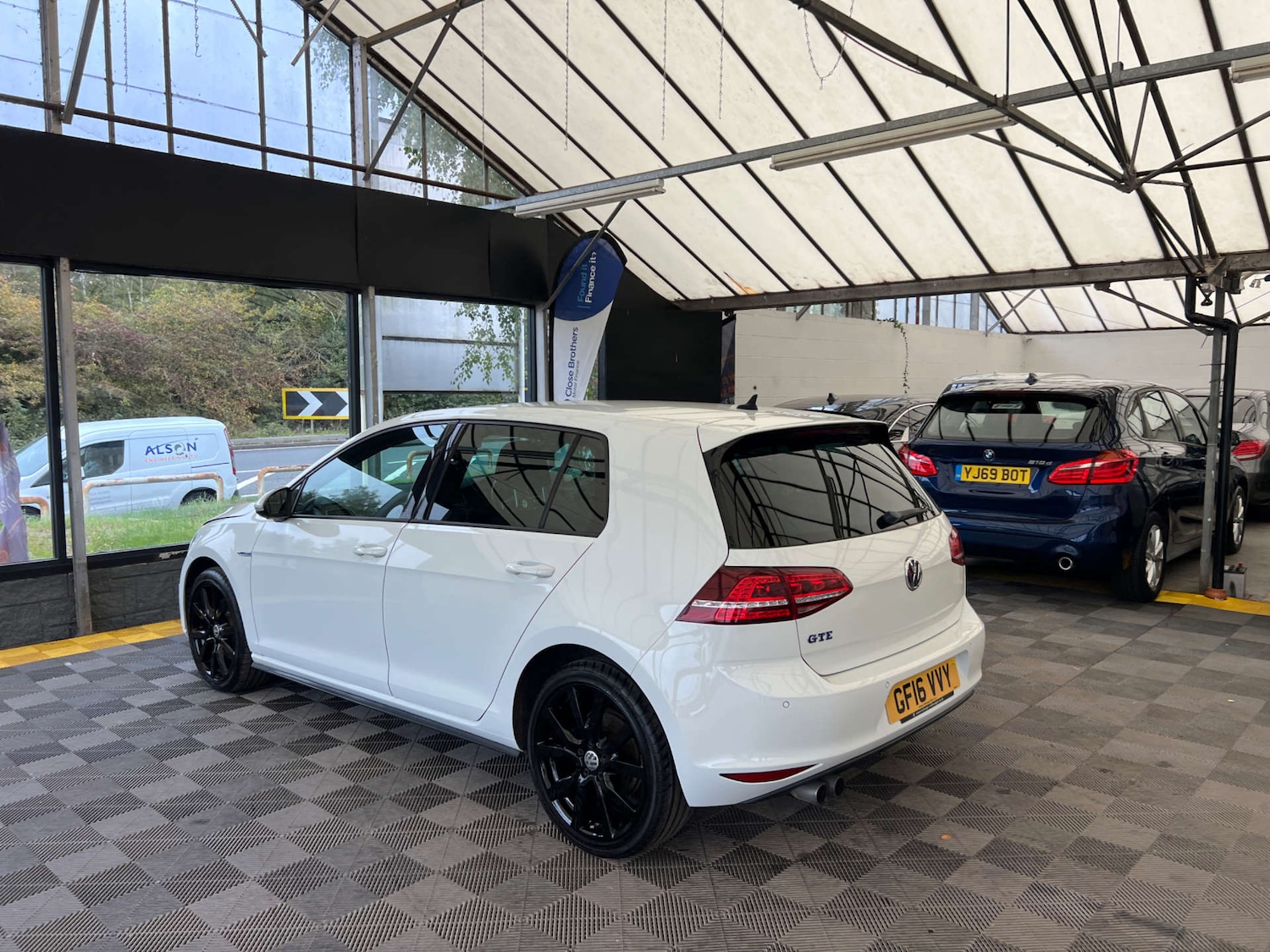 Used Volkswagen Golf 2016 for sale - 76231889: Photo 6