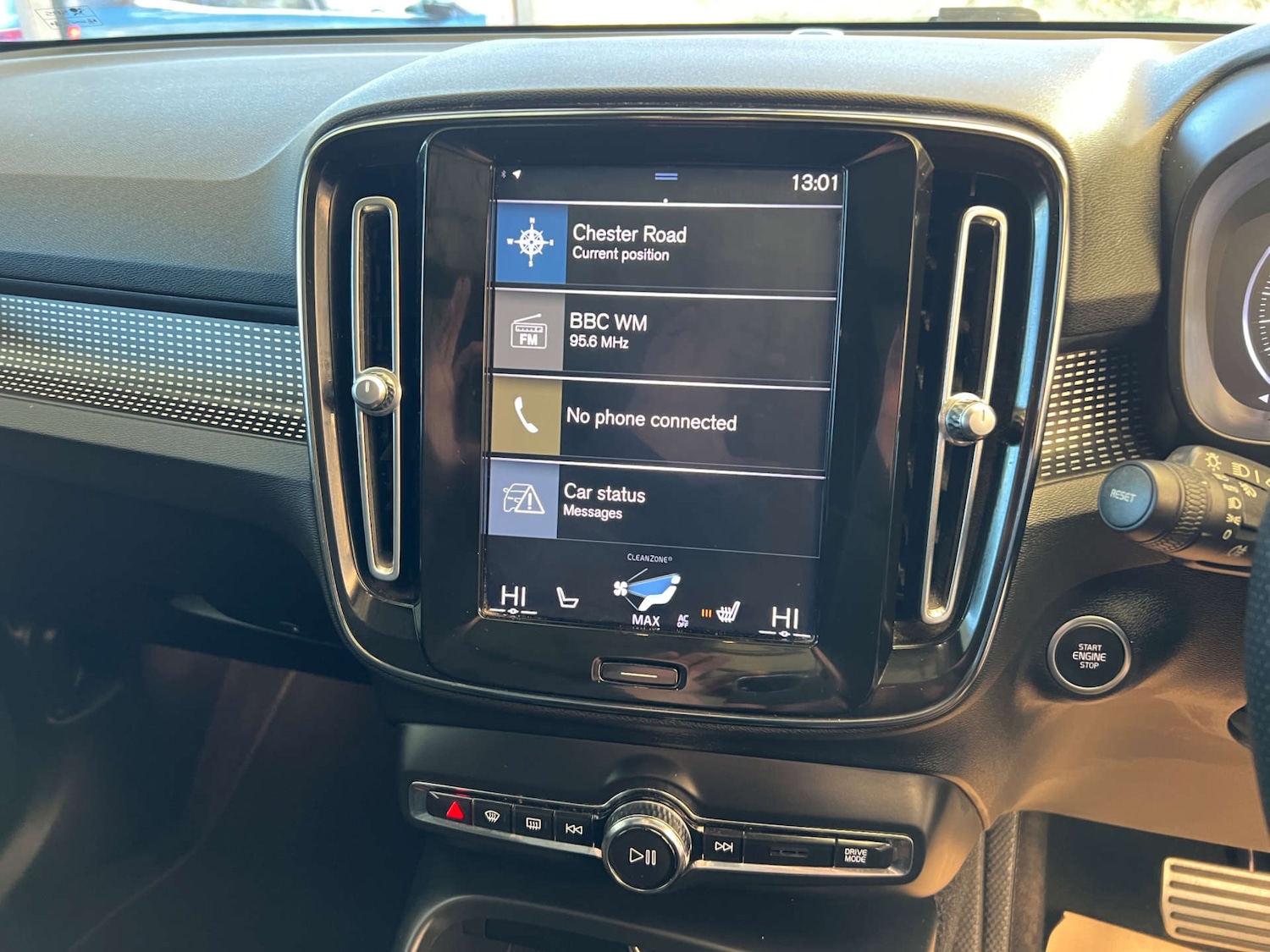 Used Volvo XC40 2019 for sale - 76650397: Photo 14