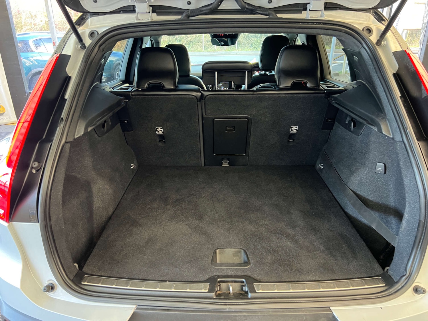 Used Volvo XC40 2019 for sale - 76650397: Photo 30