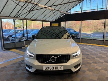 Used Volvo XC40 2019 for sale - 76650397: Photo