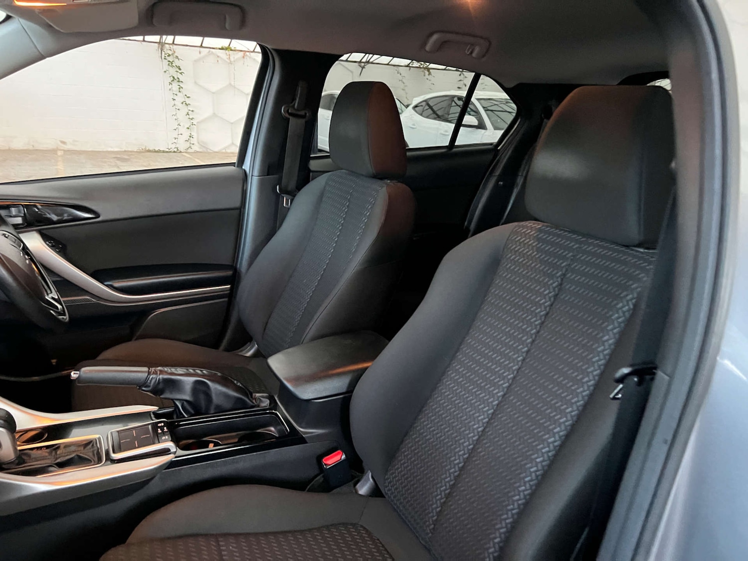 Used Mitsubishi Eclipse Cross 2020 for sale - 76375872: Photo 24
