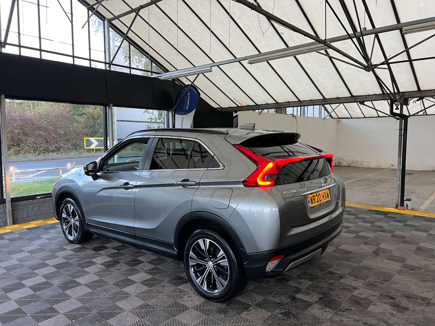 Used Mitsubishi Eclipse Cross 2020 for sale - 76375872: Photo 6