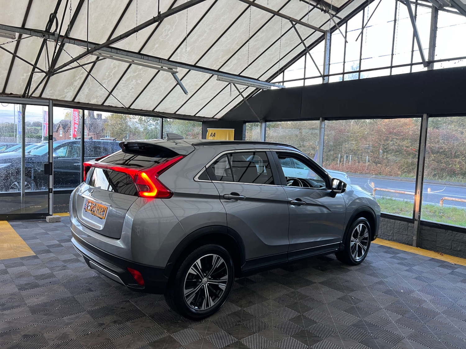 Used Mitsubishi Eclipse Cross 2020 for sale - 76375872: Photo 8