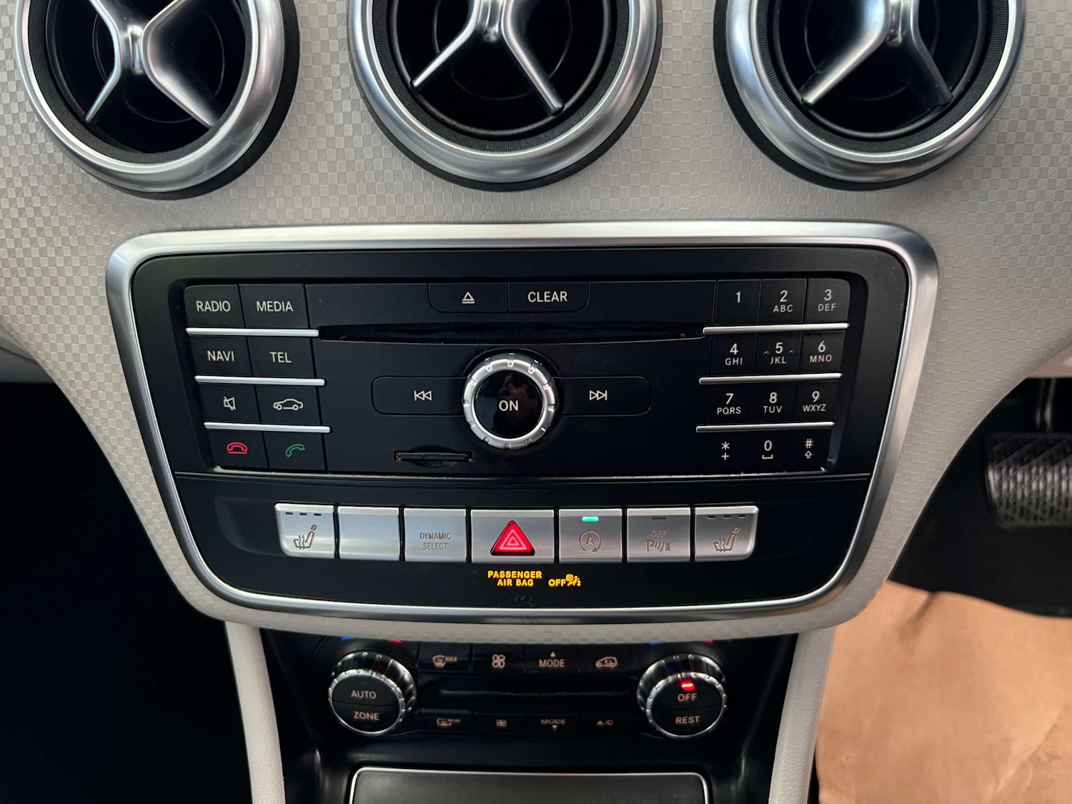 Used Mercedes-Benz A-Class 2017 for sale - 77595688: Photo 23