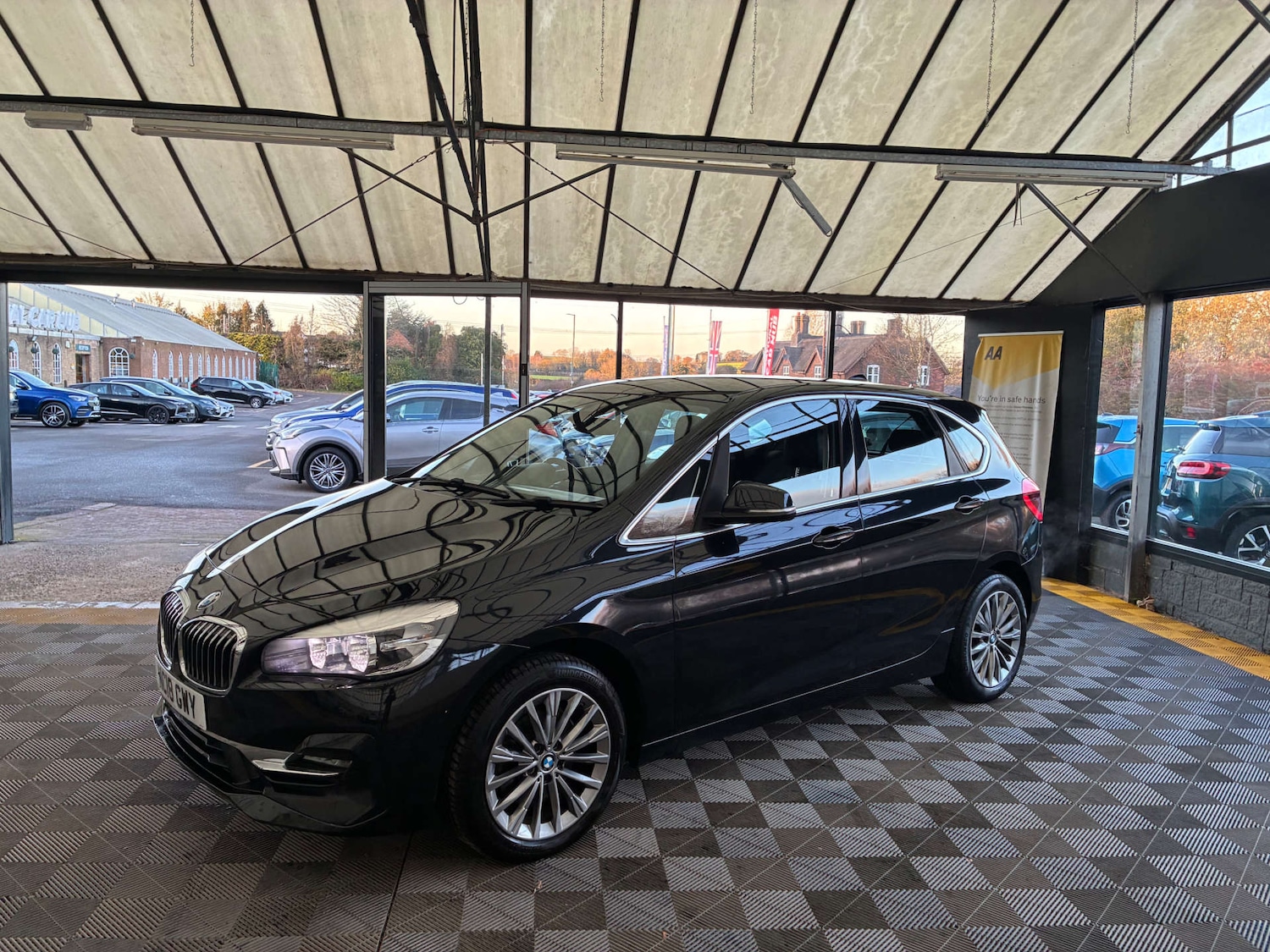 Used BMW 2 Series 2018 for sale - 76699700: Photo 4