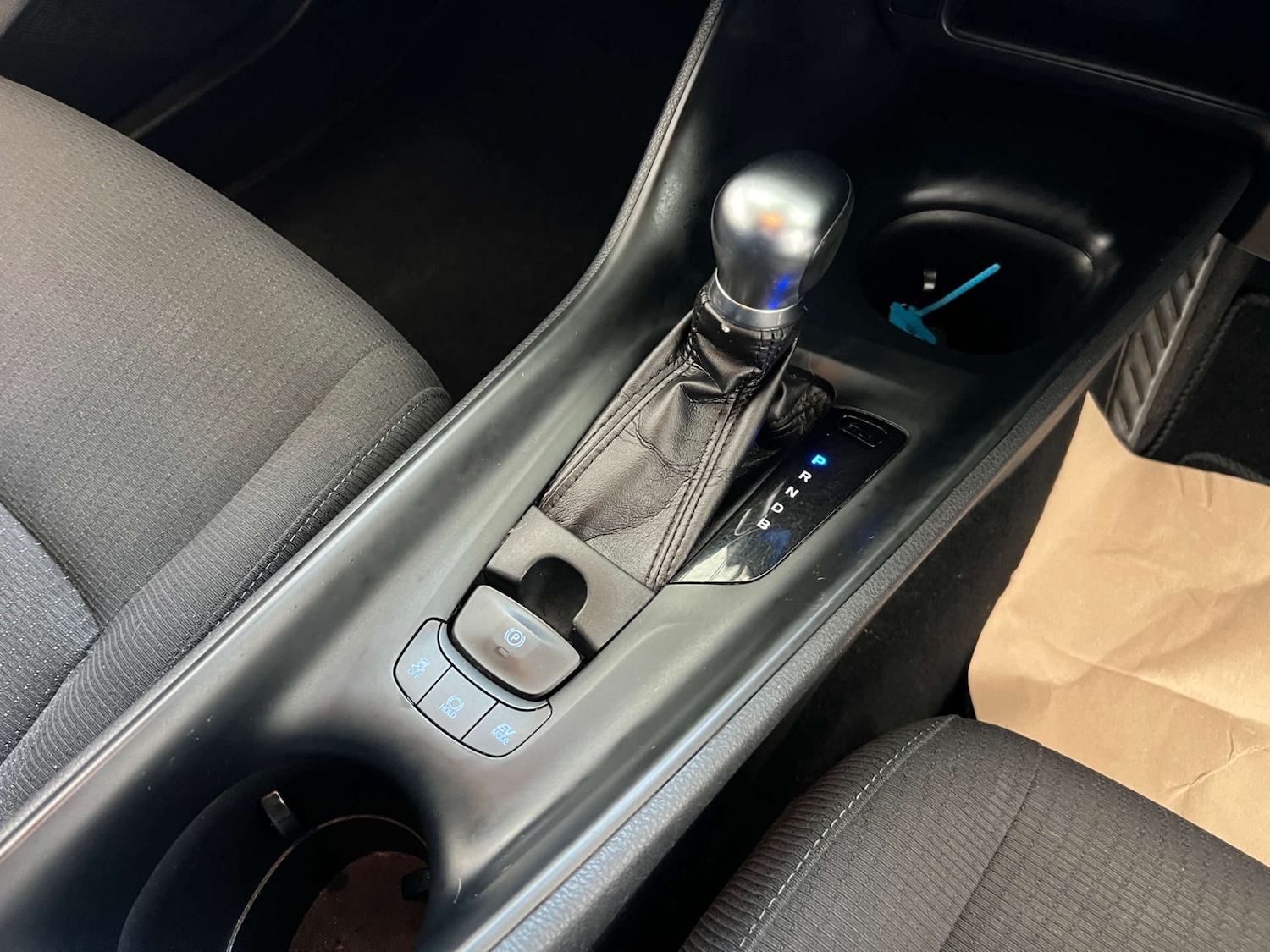 Used Toyota C-HR 2018 for sale - 76601525: Photo 16