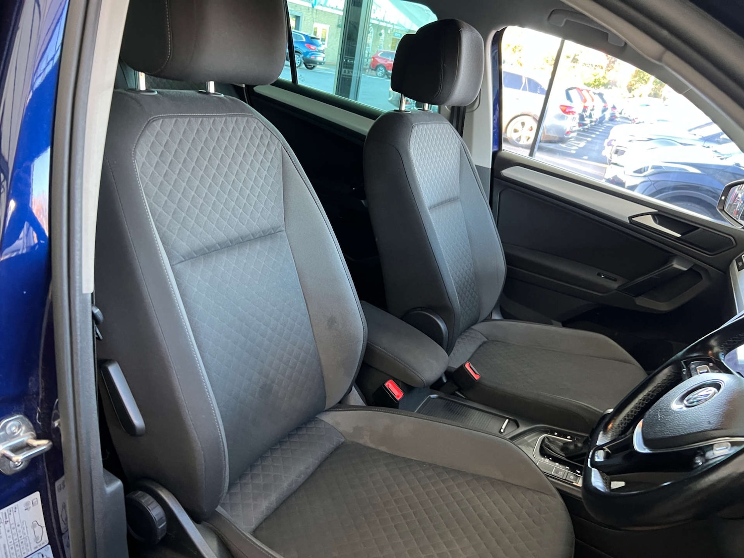 Used Volkswagen Tiguan 2019 for sale - 76650395: Photo 11