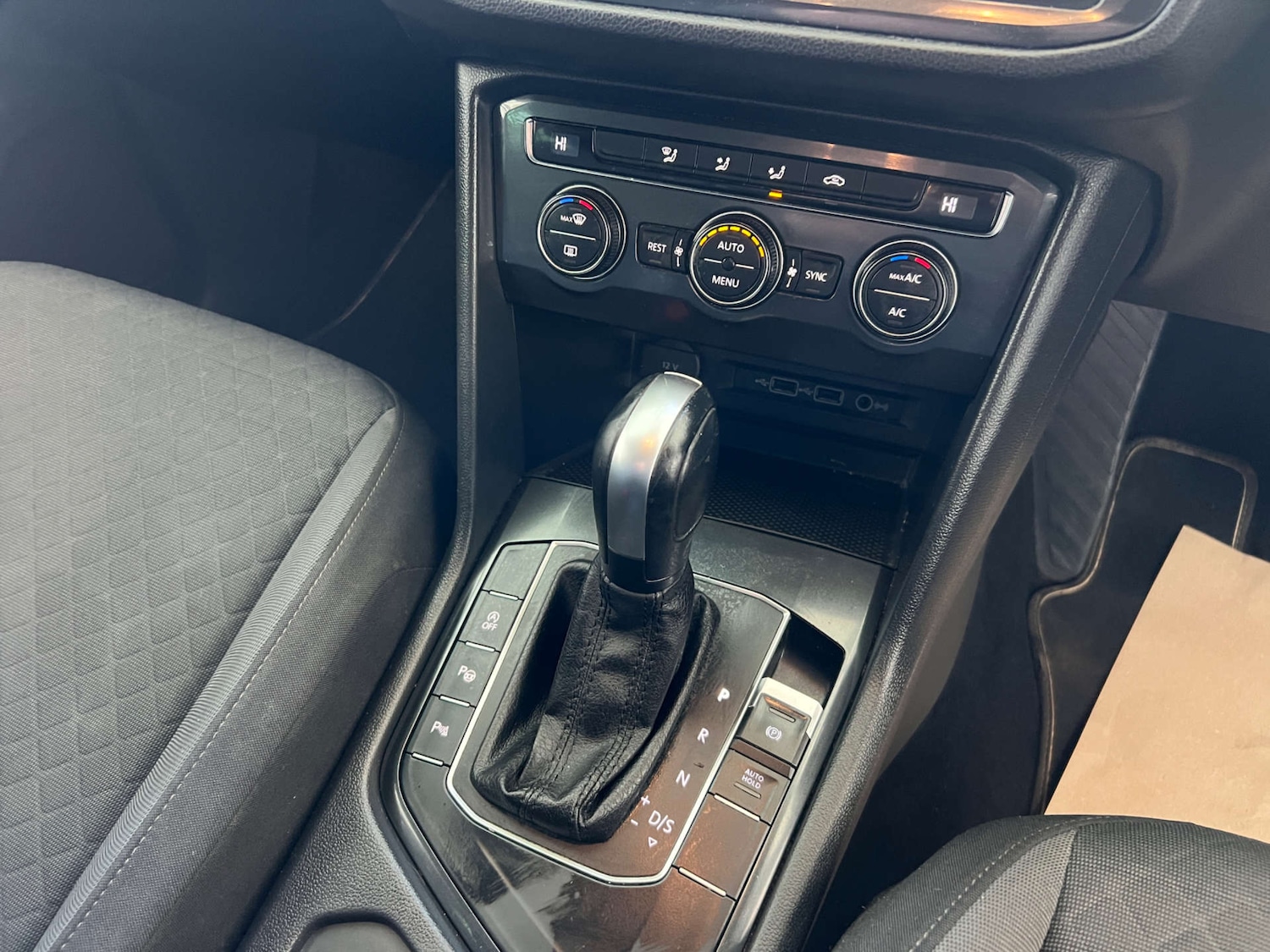 Used Volkswagen Tiguan 2019 for sale - 76650395: Photo 18