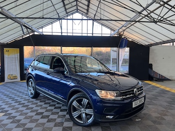 Volkswagen - Tiguan