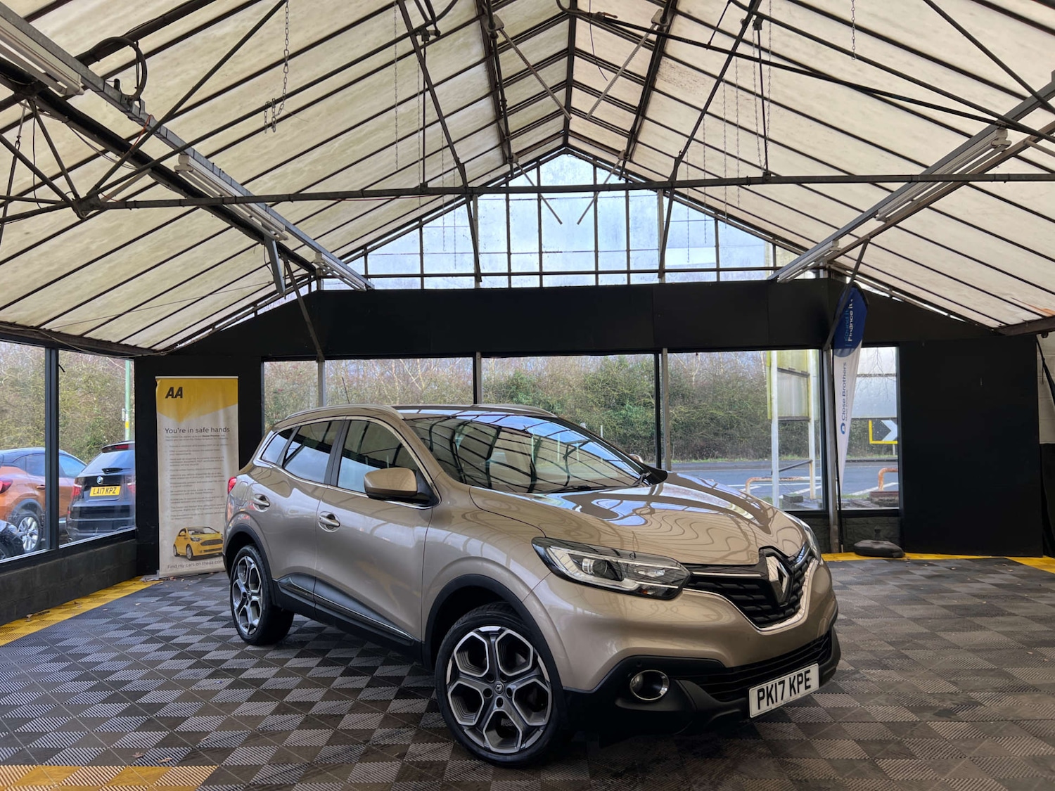 Used Renault Kadjar 2017 for sale - 77393360: Photo 1