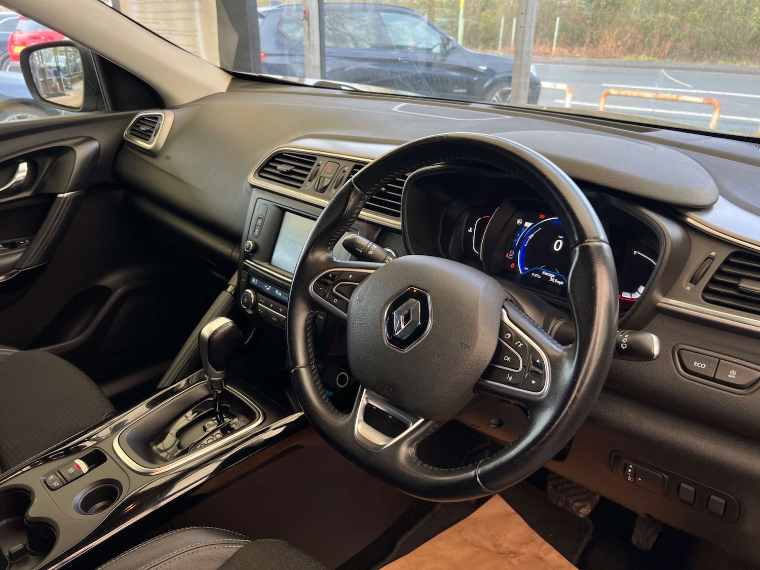 Used Renault Kadjar 2017 for sale - 77393360: Photo 12