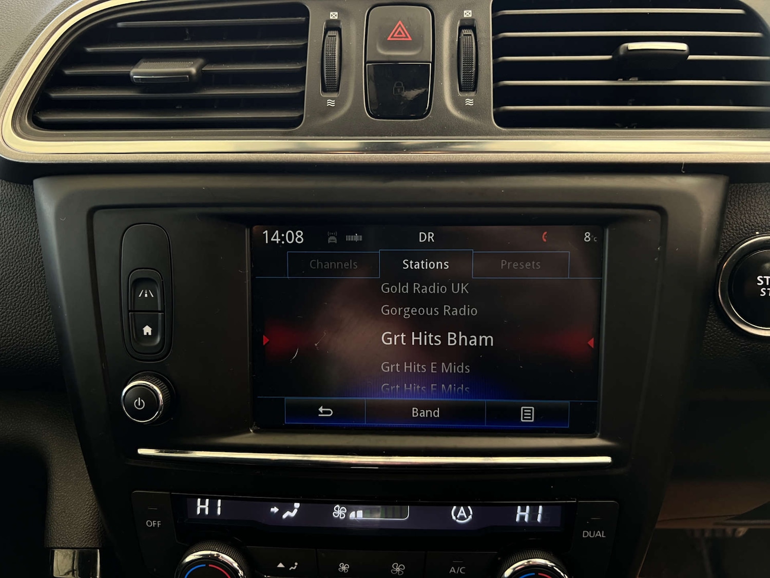 Used Renault Kadjar 2017 for sale - 77393360: Photo 19