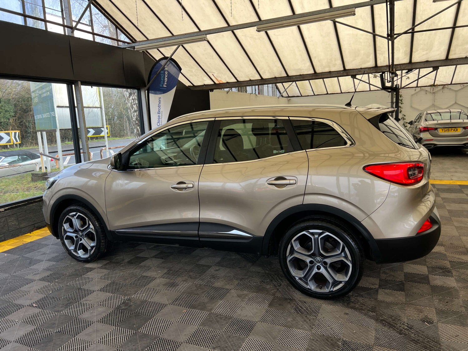 Used Renault Kadjar 2017 for sale - 77393360: Photo 7