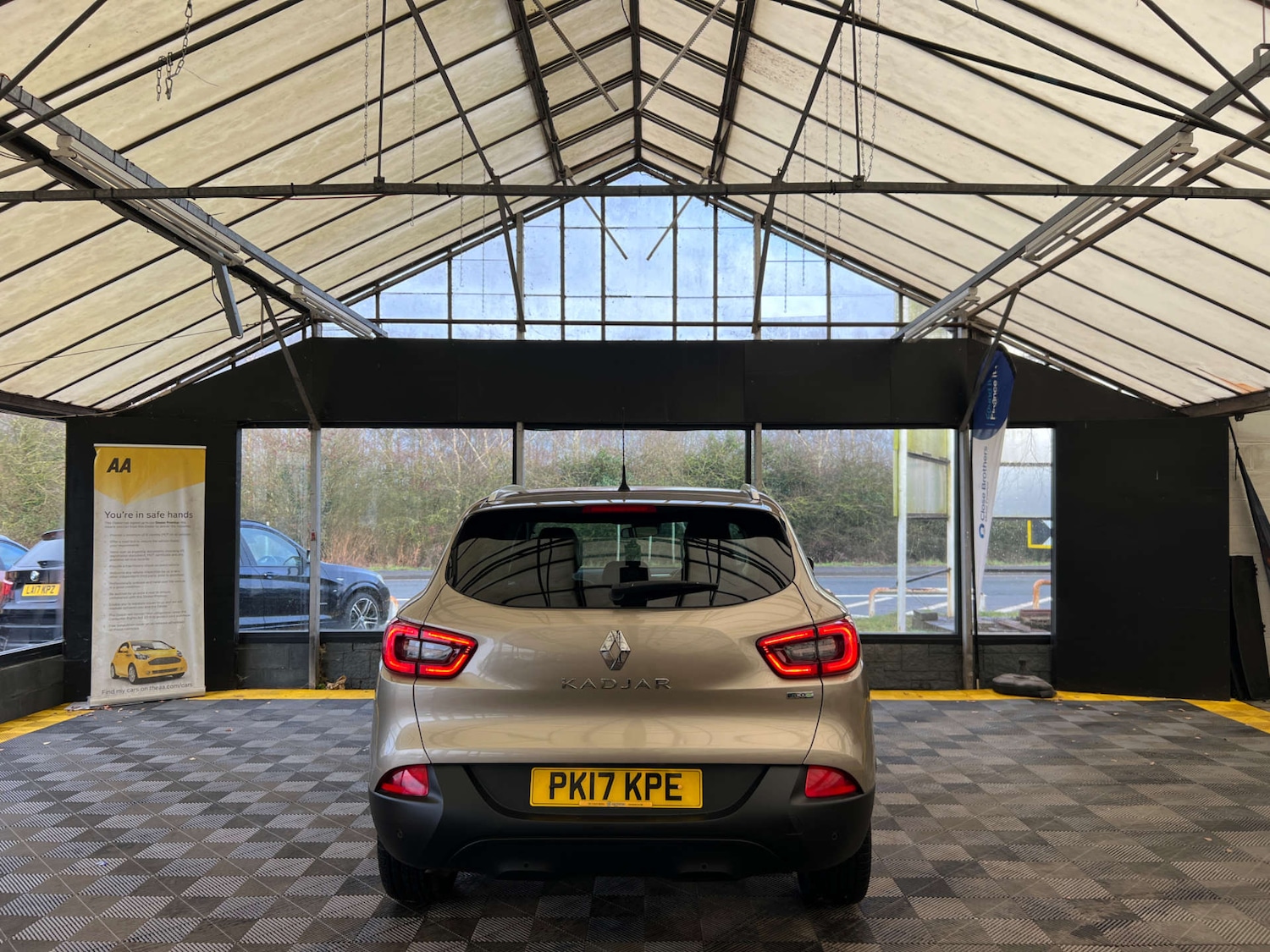 Used Renault Kadjar 2017 for sale - 77393360: Photo 8