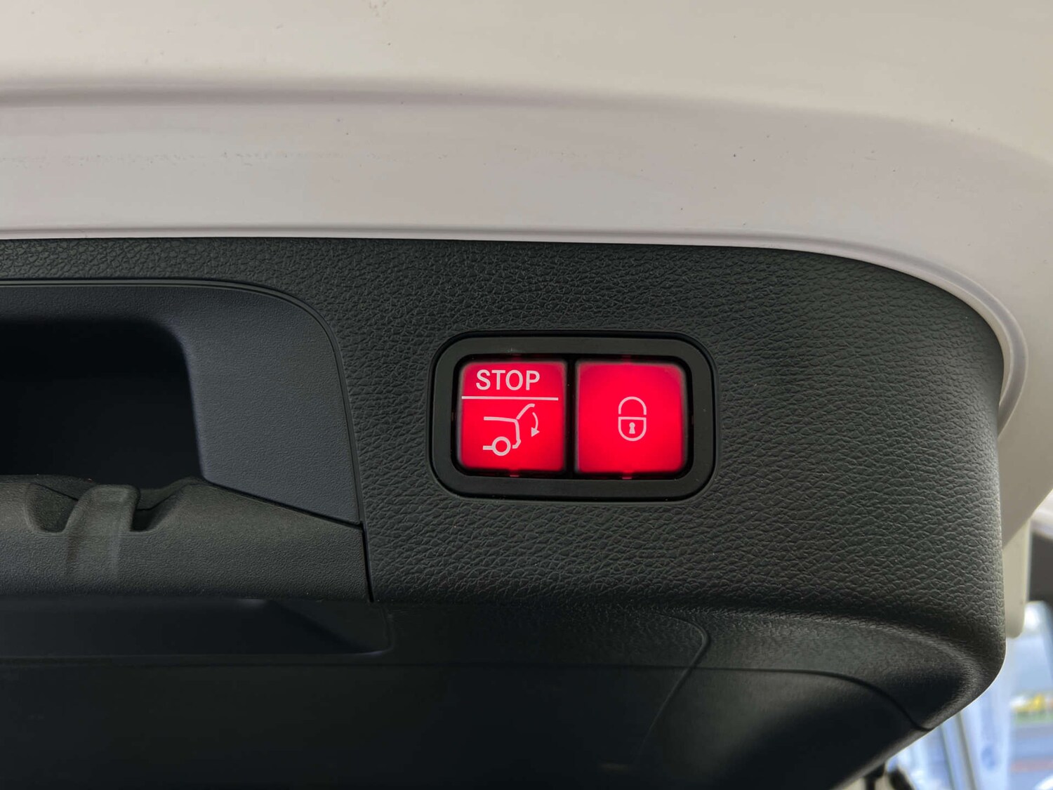 Used Mercedes-Benz EQC 2020 for sale - 77523144: Photo 29