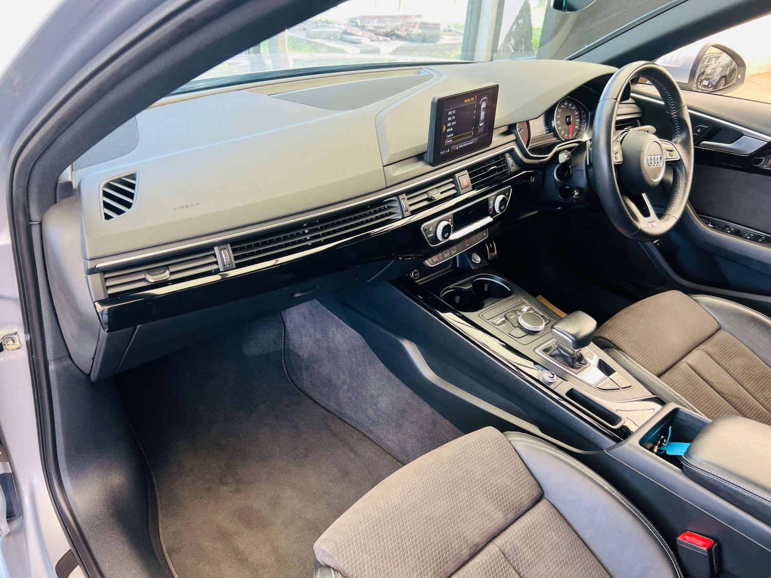 Used Audi A4 2018 for sale - 76542298: Photo 29