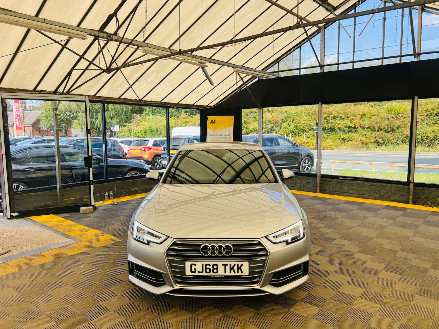 Used Audi A4 2018 for sale - 76542298: Photo 3