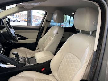 Used Jaguar E-Pace 2018 for sale - 75347704: Photo