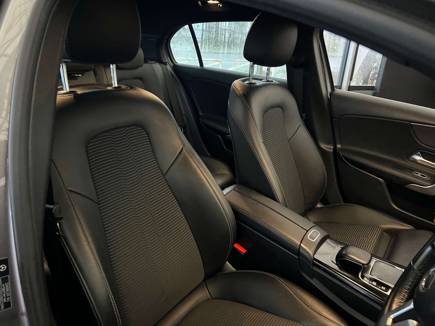 Used Mercedes-Benz A-Class 2018 for sale - 76591663: Photo 10