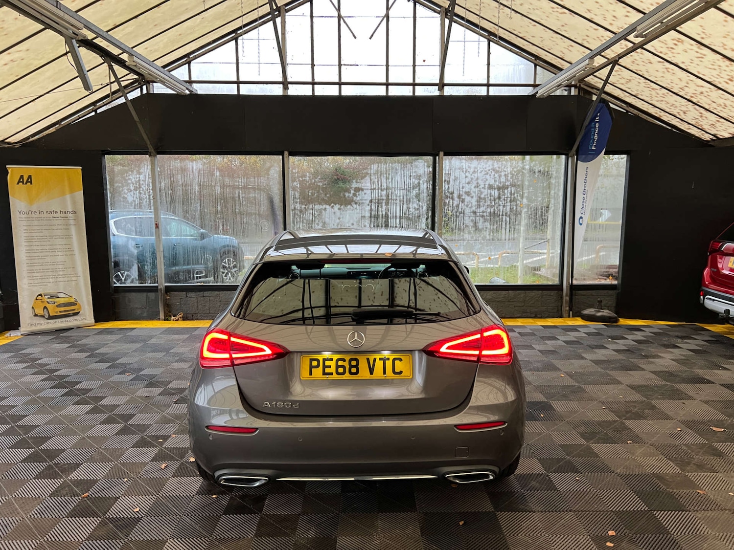 Used Mercedes-Benz A-Class 2018 for sale - 76591663: Photo 6