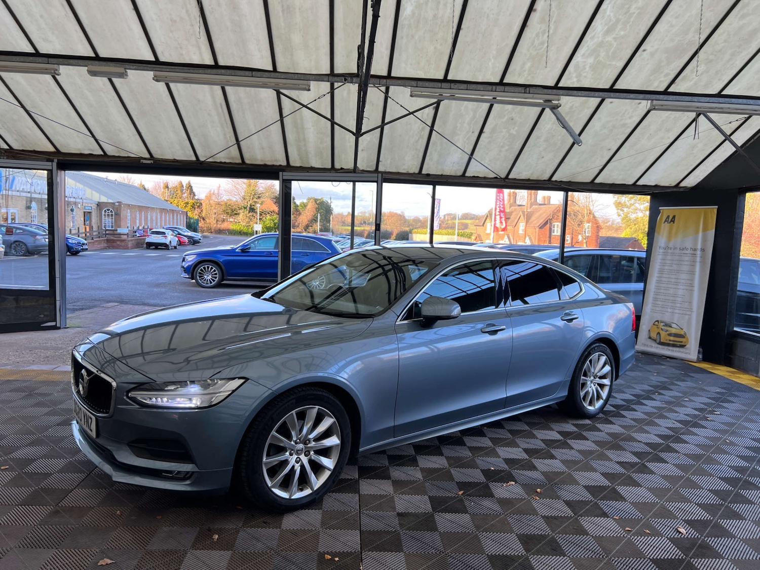 Used Volvo S90 2020 for sale - 76910569: Photo 4