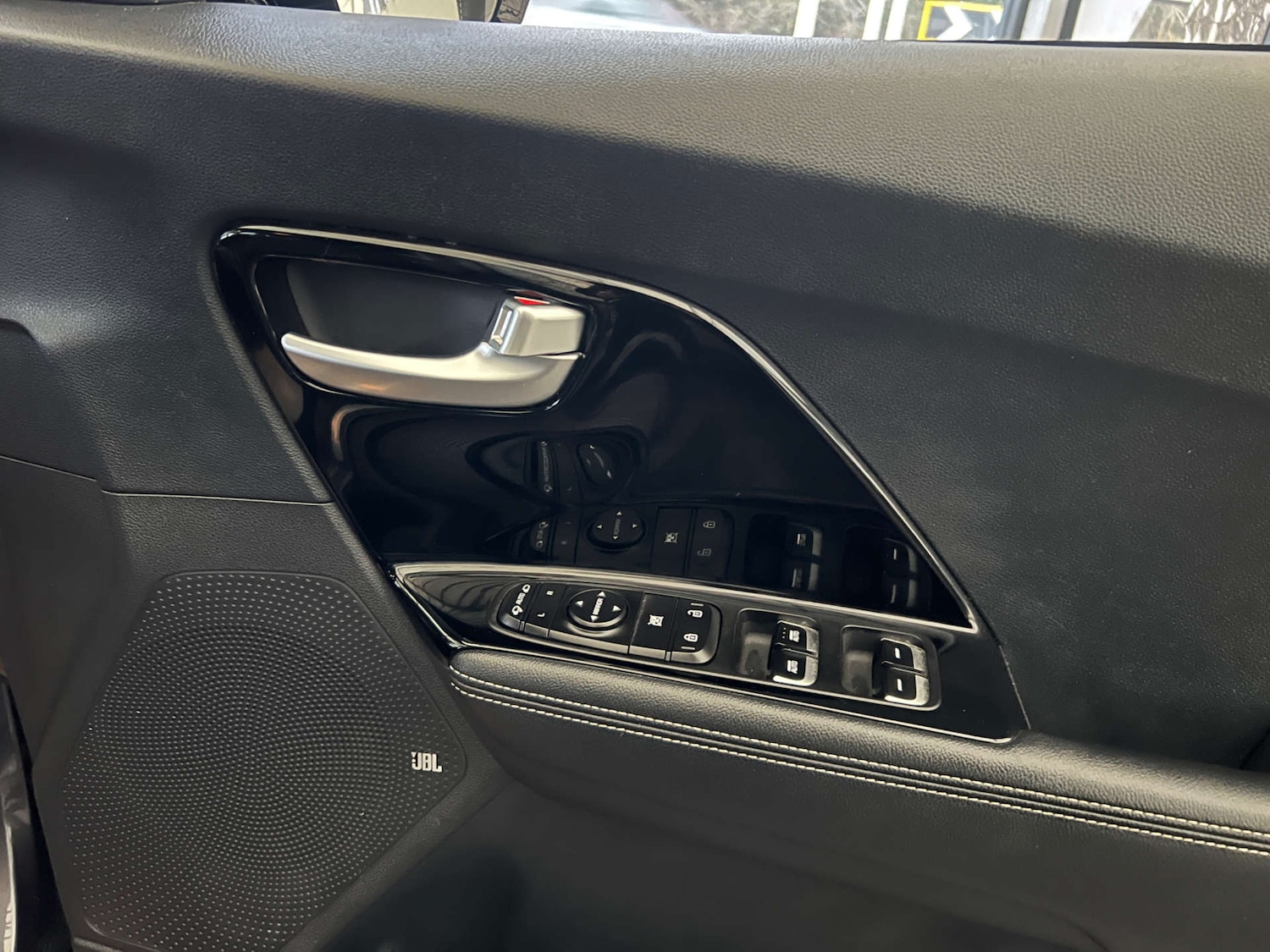 Used Kia Niro 2020 for sale - 77073369: Photo 14