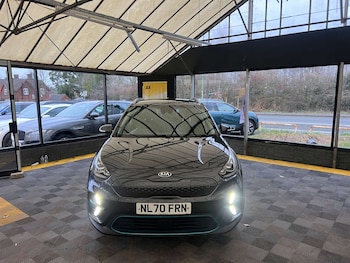Used Kia Niro 2020 for sale - 77073369: Photo