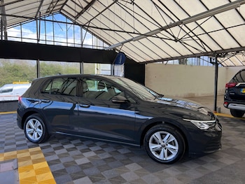 Used Volkswagen Golf 2022 for sale - 78070968: Photo