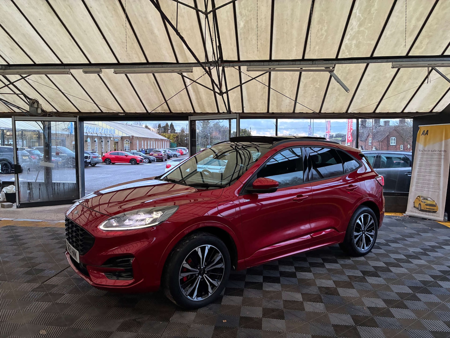 Used Ford Kuga 2021 for sale - 77328642: Photo 3