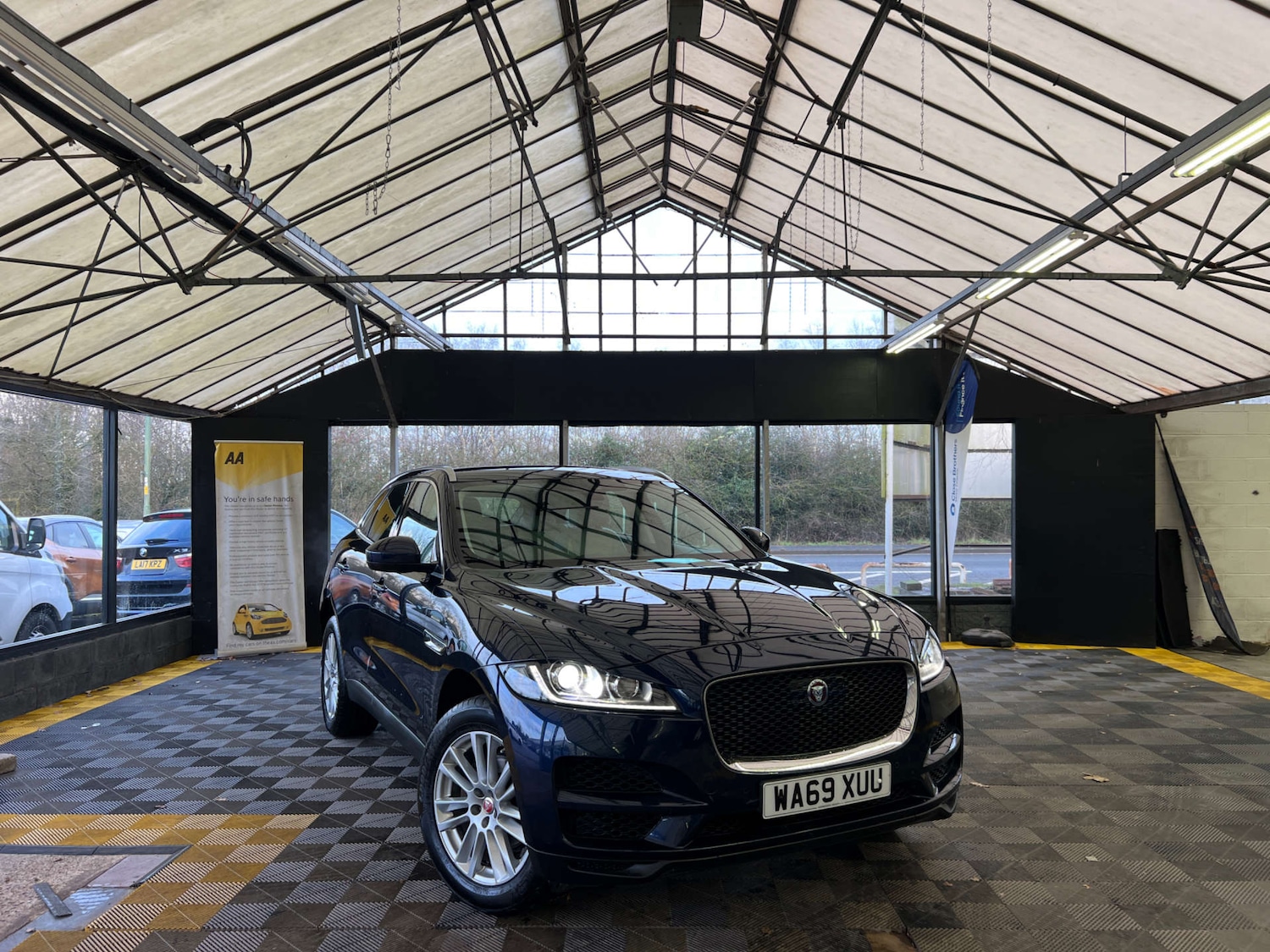 Used Jaguar F-Pace 2019 for sale - 77349824: Photo 1