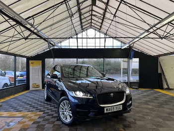 Used Jaguar F-Pace 2019 for sale - 77349824: Photo