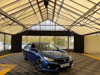 Used Honda Civic 2018 for sale - 77888836: Photo