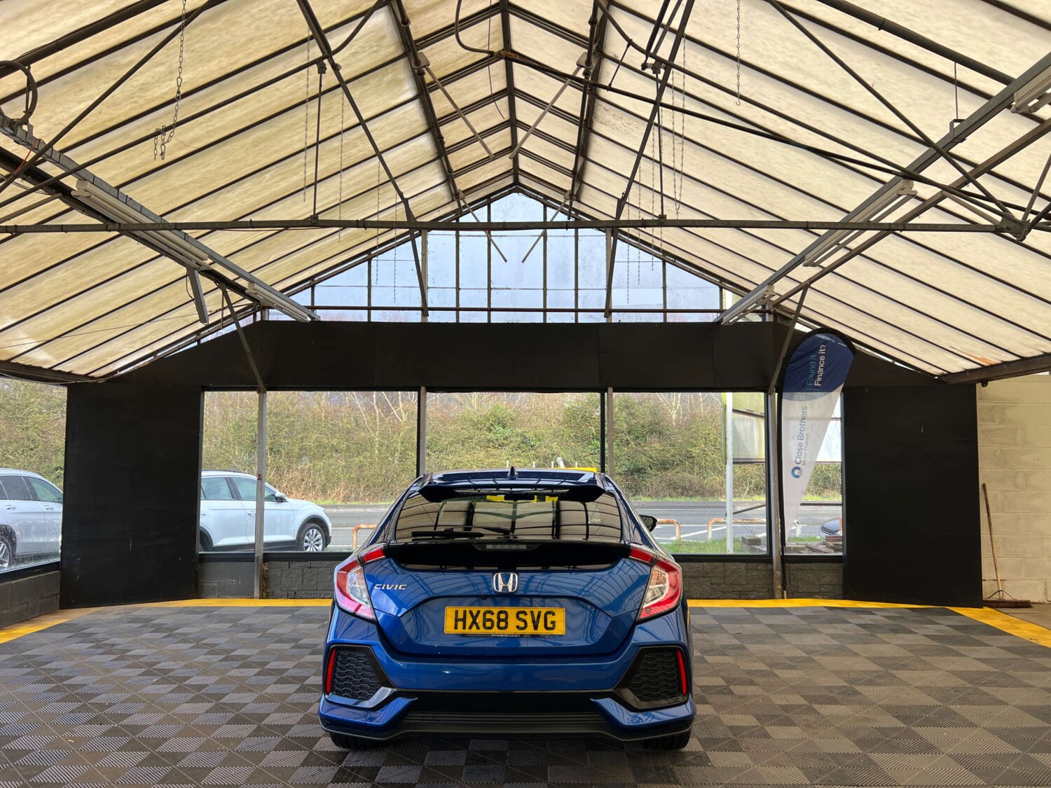 Used Honda Civic 2018 for sale - 77888836: Photo 8