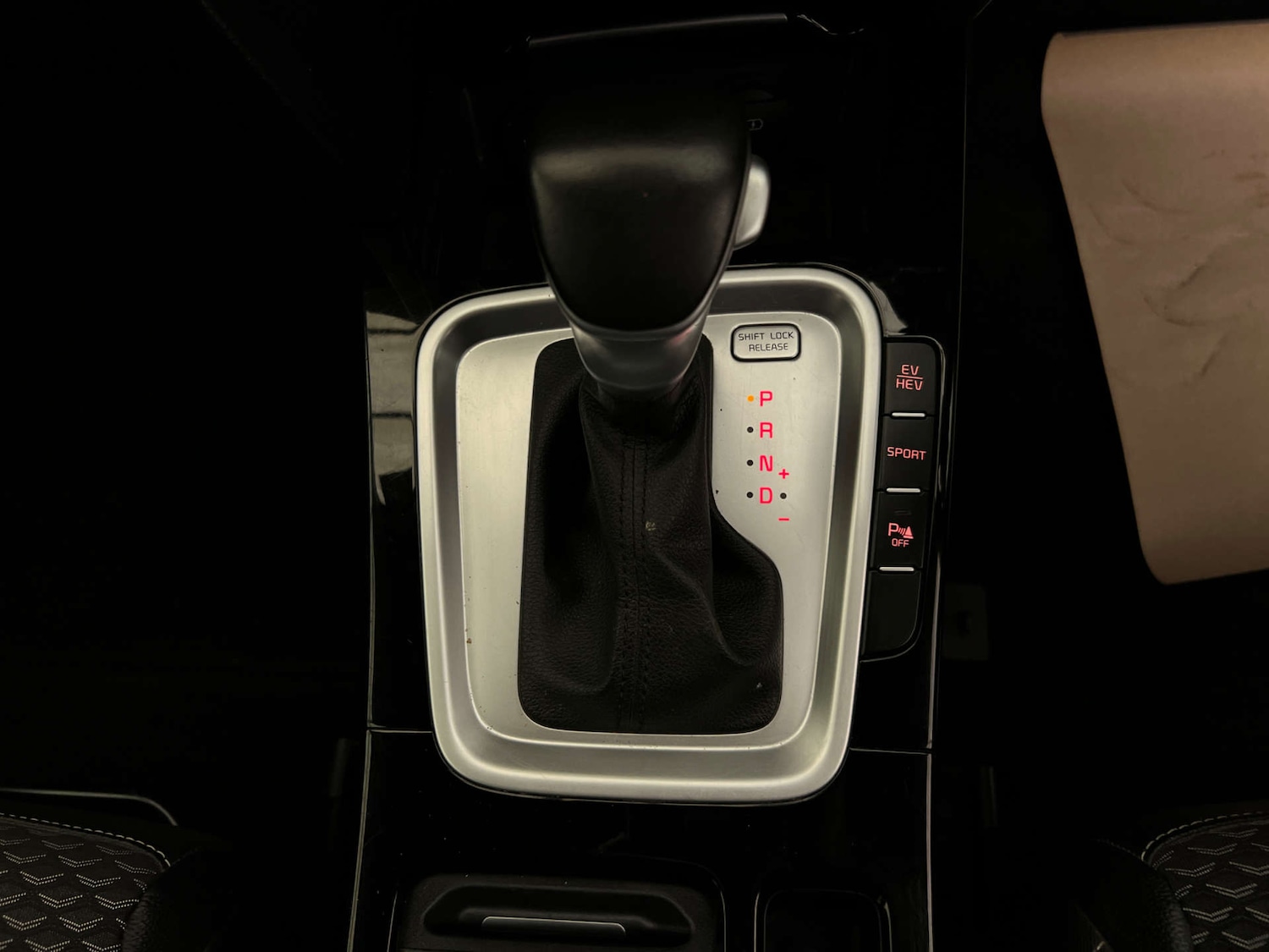 Used Kia XCeed 2022 for sale - 77991969: Photo 24