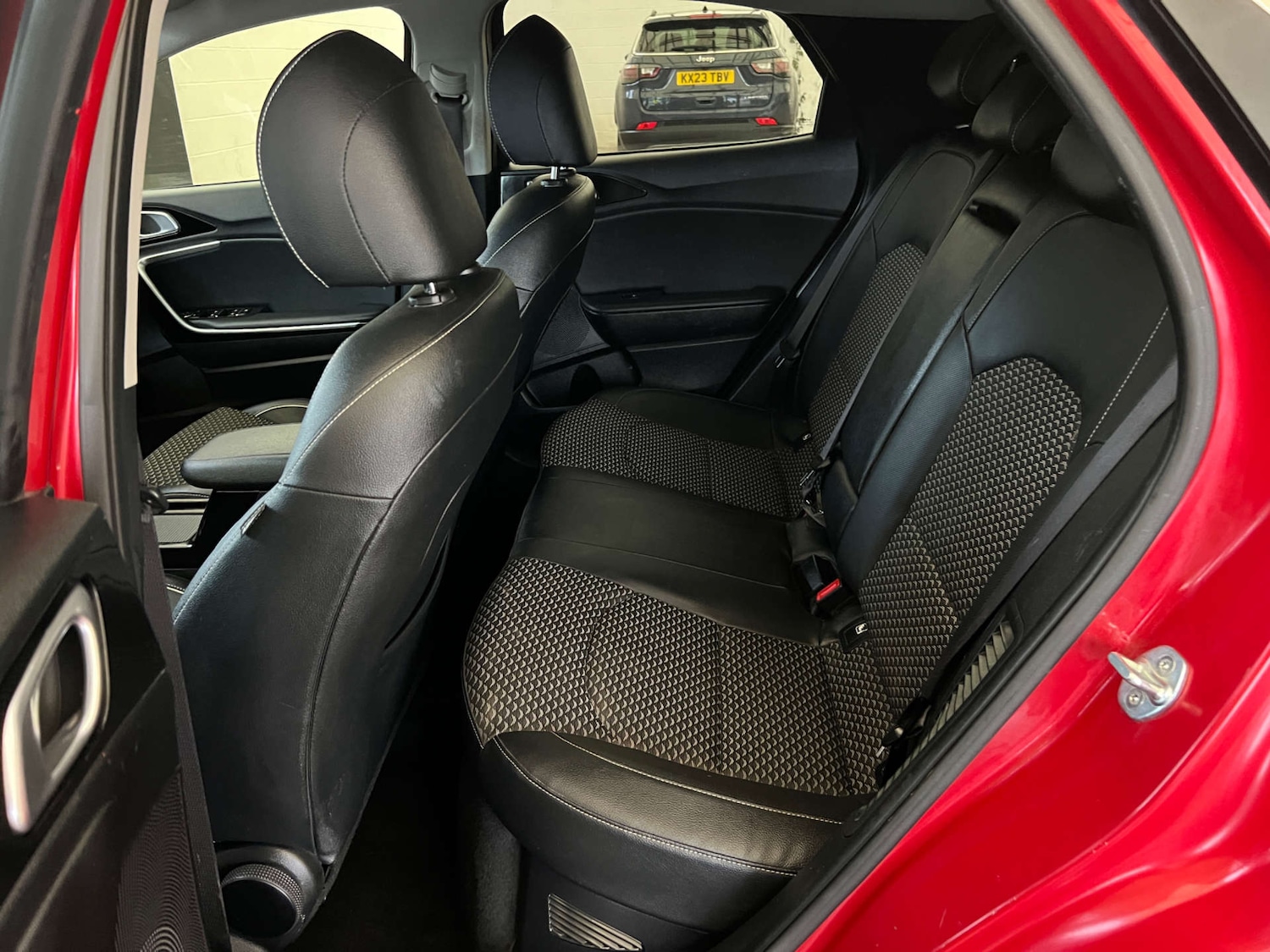 Used Kia XCeed 2022 for sale - 77991969: Photo 27