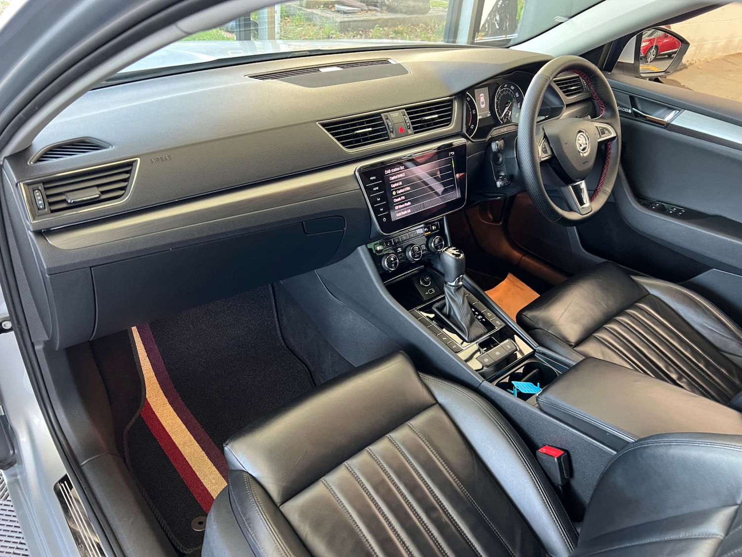 Used Skoda Superb 2019 for sale - 76606053: Photo 29