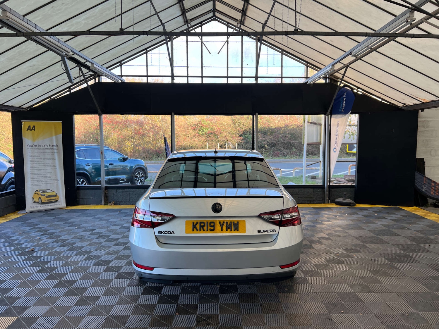 Used Skoda Superb 2019 for sale - 76606053: Photo 6