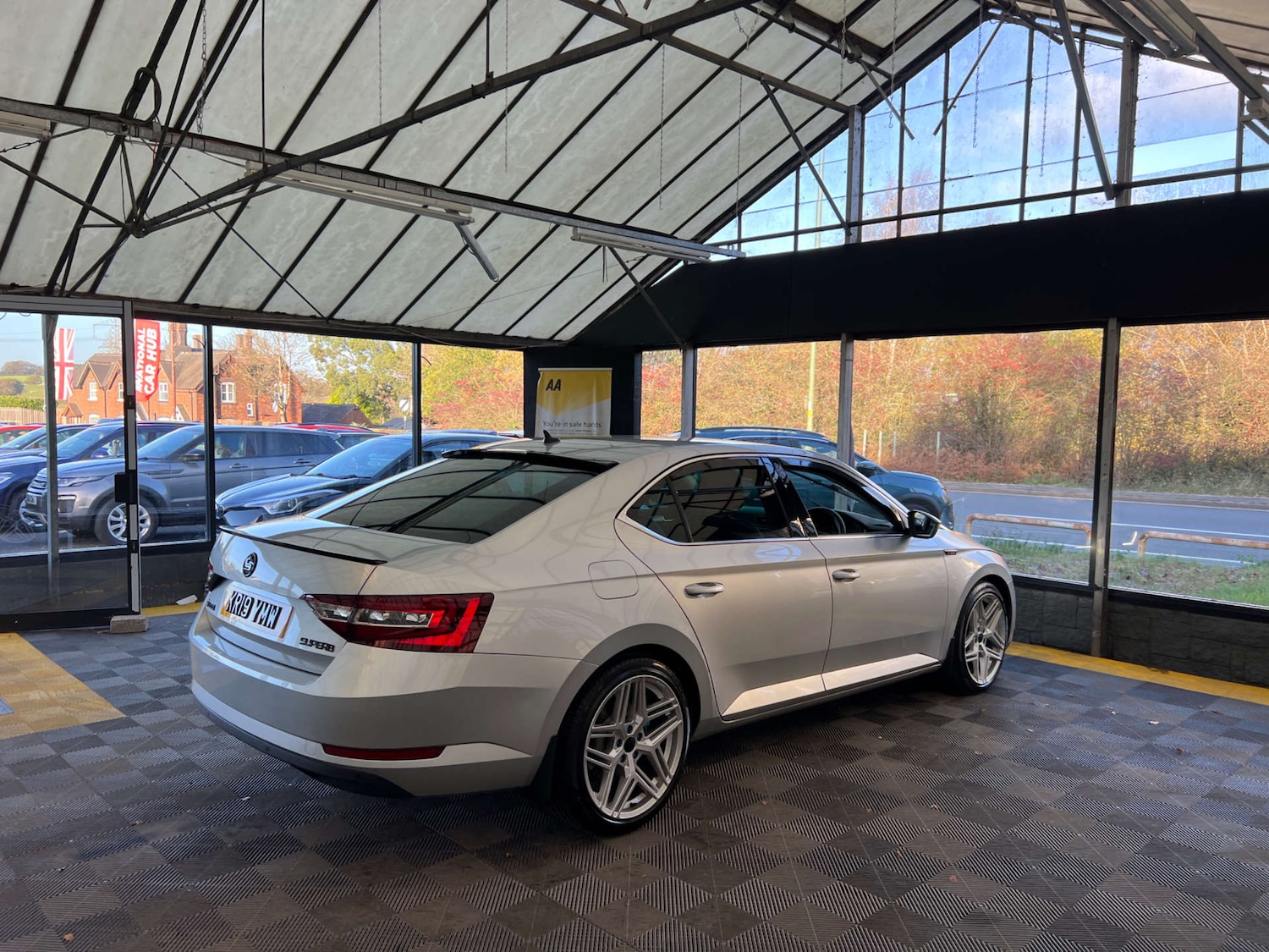 Used Skoda Superb 2019 for sale - 76606053: Photo 7