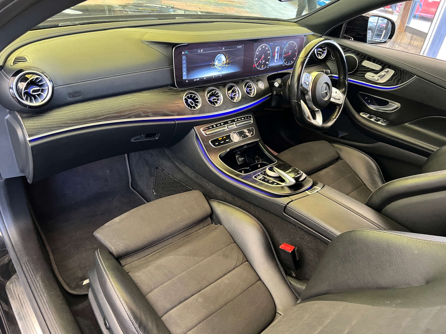 Used Mercedes-Benz E Class 2020 for sale - 76437888: Photo 29